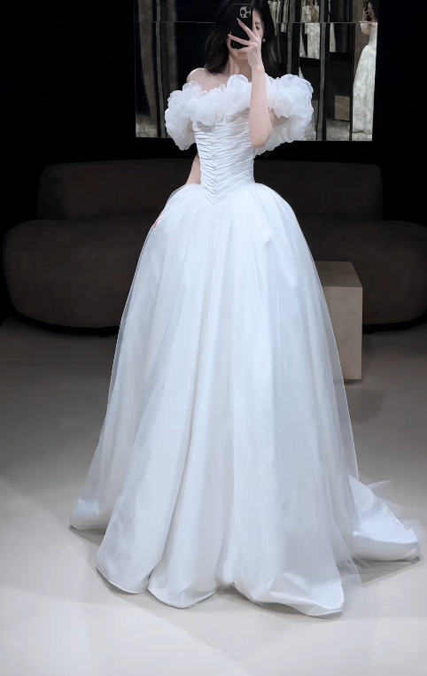 Schönes weißes Brautkleid A-Linie Tüll langes Hochzeitskleid DP08196