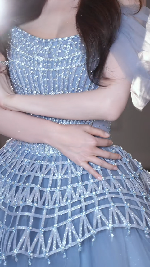Schickes blaues A-Linien-Abendkleid aus Tüll, langes Ballkleid DP08228
