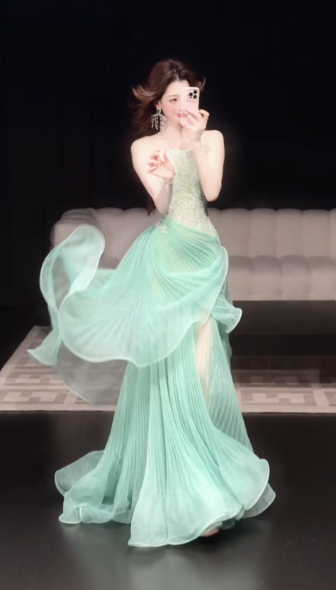 Chic Green Prom Dress Sheath Tulle Long Evening Dress DP08248