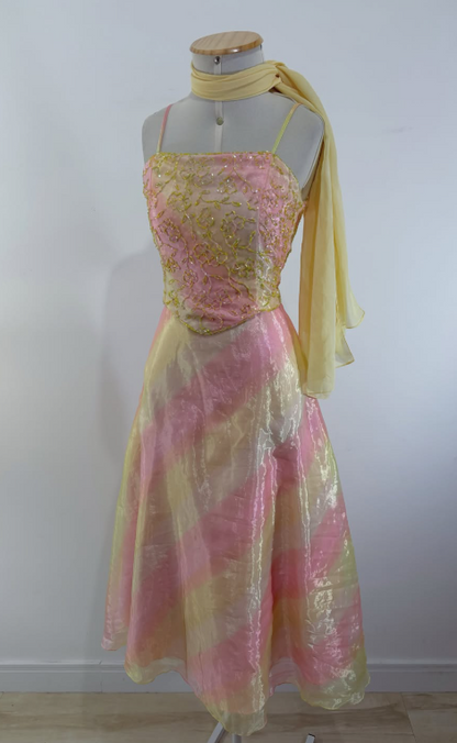 Niedliches gelbes kurzes Abendkleid, Etuikleid aus Chiffon, Geburtstagskleid DP08264