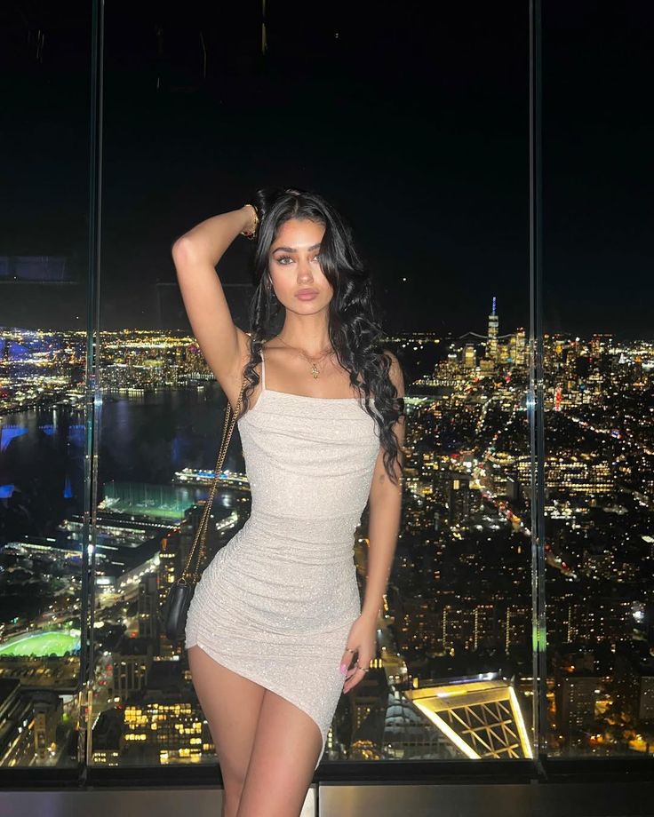 Sexy Etuikleid mit Spaghettiträgern und Pailletten, kurzes Sommer-Geburtstagskleid, Hoco-Kleid, Geburtstagsoutfit, Mini-Partykleider zum 18. Geburtstag, DP1058