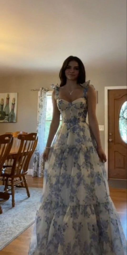 Atemberaubendes A-Linien-Kleid mit Trägern, blauem Blumenmuster, lang, für den 21. Geburtstag, Partykleid, Geburtstagsoutfit, DP1166