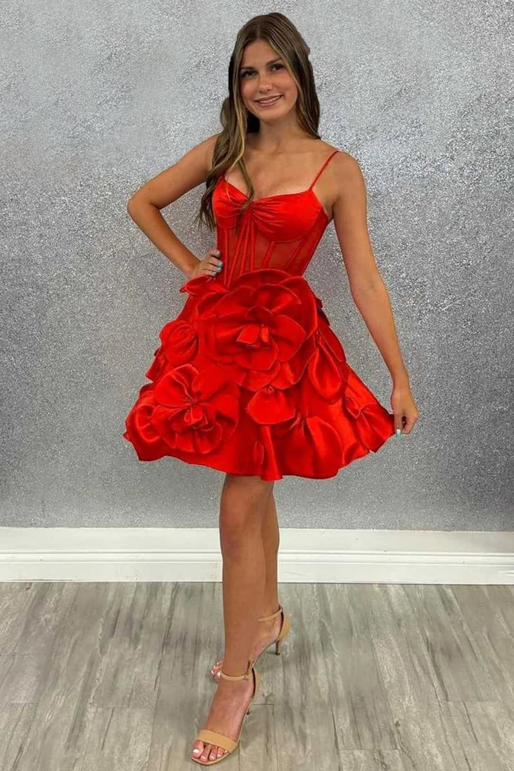Robe de bal sexy à bretelles spaghetti en satin rose, courte, tenue d'été pour 20e anniversaire, tenue Hoco, mini robe de soirée pour 18e anniversaire, DP1172