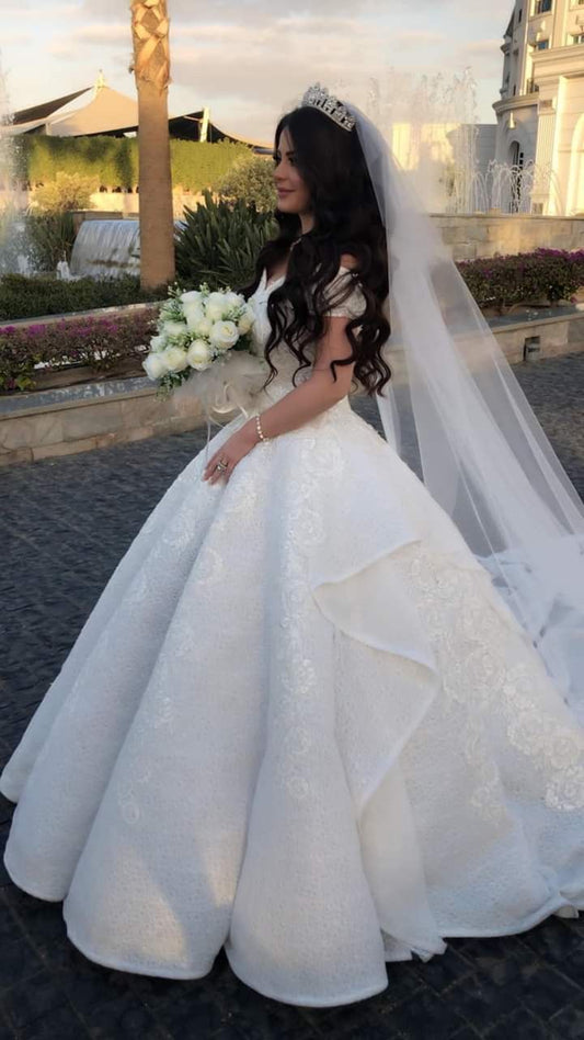 Vintage Bridal Gown Ball Gown Off The Shoulder White Lace Wedding Dresses Minimalist Bridal Gowns DP1191