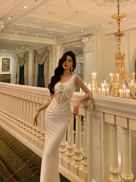 Elegantes weißes ärmelloses Meerjungfrauenkleid zum 21. Geburtstag Partykleid Geburtstags-Outfits Geburtstagskleid-Ideen für Frauen DP1285