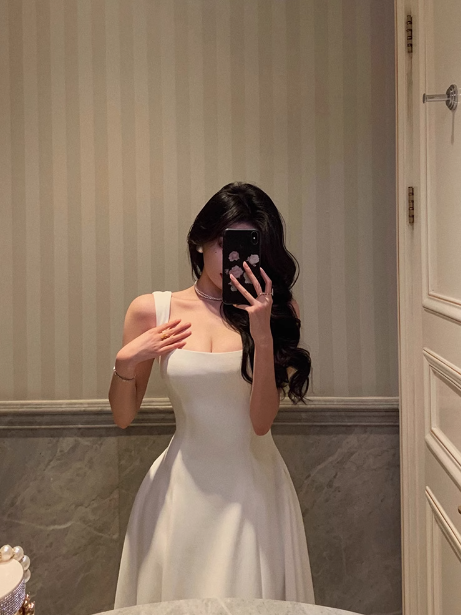 Elegant A line Square White Sleeveless 21st Birthday Dress Party Gown Birthday Outfits Birthday Dress Ideas For Women DP1303
