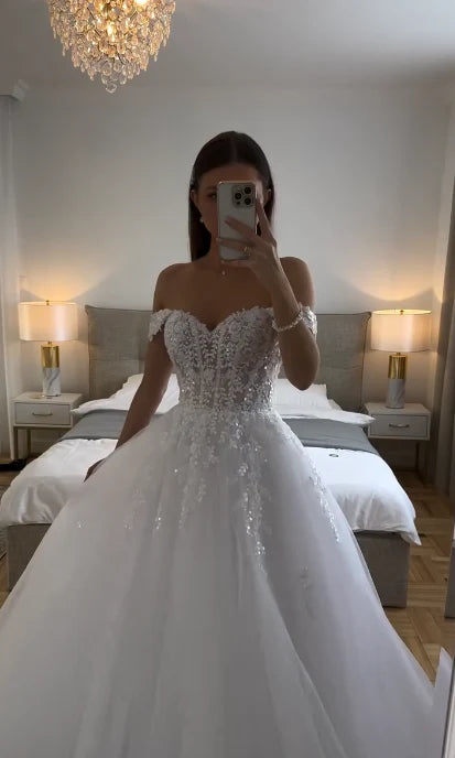 Ethereal Wedding Dress Ball Gown Off The Shoulder Tulle White Wedding Dresses Bridal Gowns DP1321
