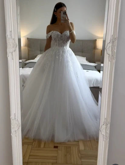 Ethereal Wedding Dress Ball Gown Off The Shoulder Tulle White Wedding Dresses Bridal Gowns DP1321
