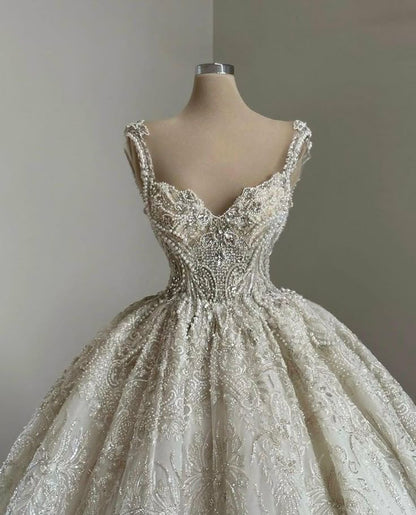 Classic Bridal Gown Ball Gown Spaghetti Straps Sequin White Wedding Dresses Minimalist Bridal Gowns DP1330
