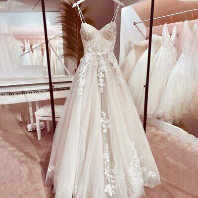 Classic Bridal Gown A line Spaghetti Straps Lace White Wedding Dresses Minimalist Bridal Gowns DP1333
