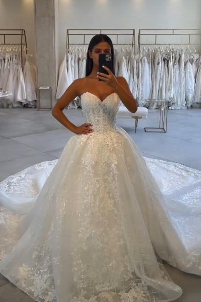 Klassisches Brautkleid Ballkleid Sweetheart Spitze Weiße Brautkleider Minimalistische Brautkleider DP1362