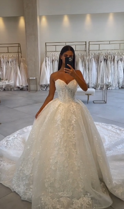 Klassisches Brautkleid Ballkleid Sweetheart Spitze Weiße Brautkleider Minimalistische Brautkleider DP1362