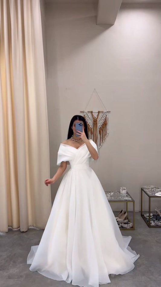 Simple Wedding Dress Ball Gown Off The Shoulder White Long Wedding Dresses Bridal Gowns DP1379