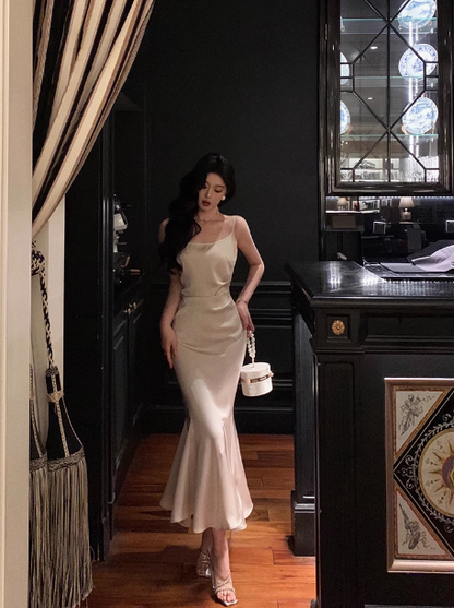 Robe sirène élégante à bretelles spaghetti en satin, longue, pour 18e anniversaire, tenue de fête pour 21e anniversaire, idées de robes d'anniversaire pour femmes, DP1382