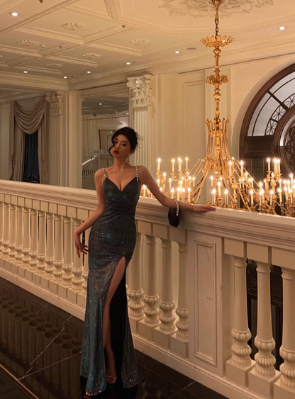 Robe de soirée élégante et glamour, à bretelles spaghetti, bleu, à paillettes, fendue, robe de bal, robe de soirée élégante, DP1460