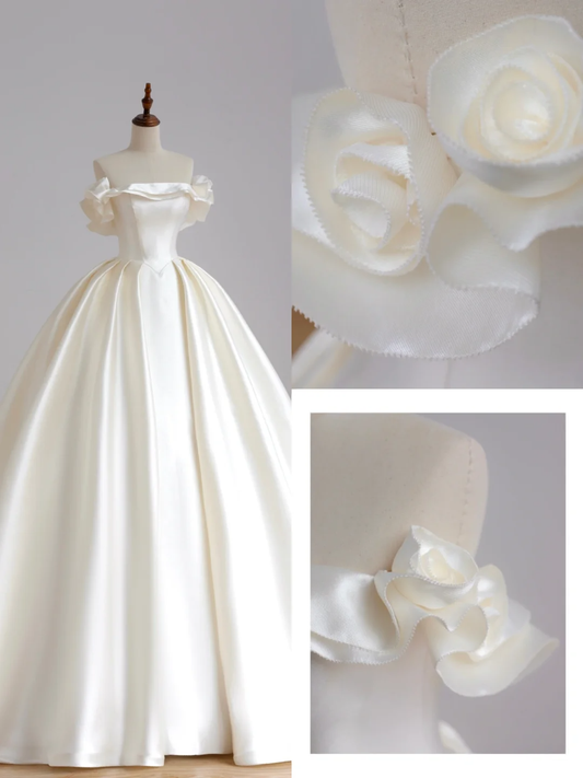 Hübsches Brautkleid Ballkleid Trägerlos Elfenbein Satin Brautkleider Brautkleider DP1570