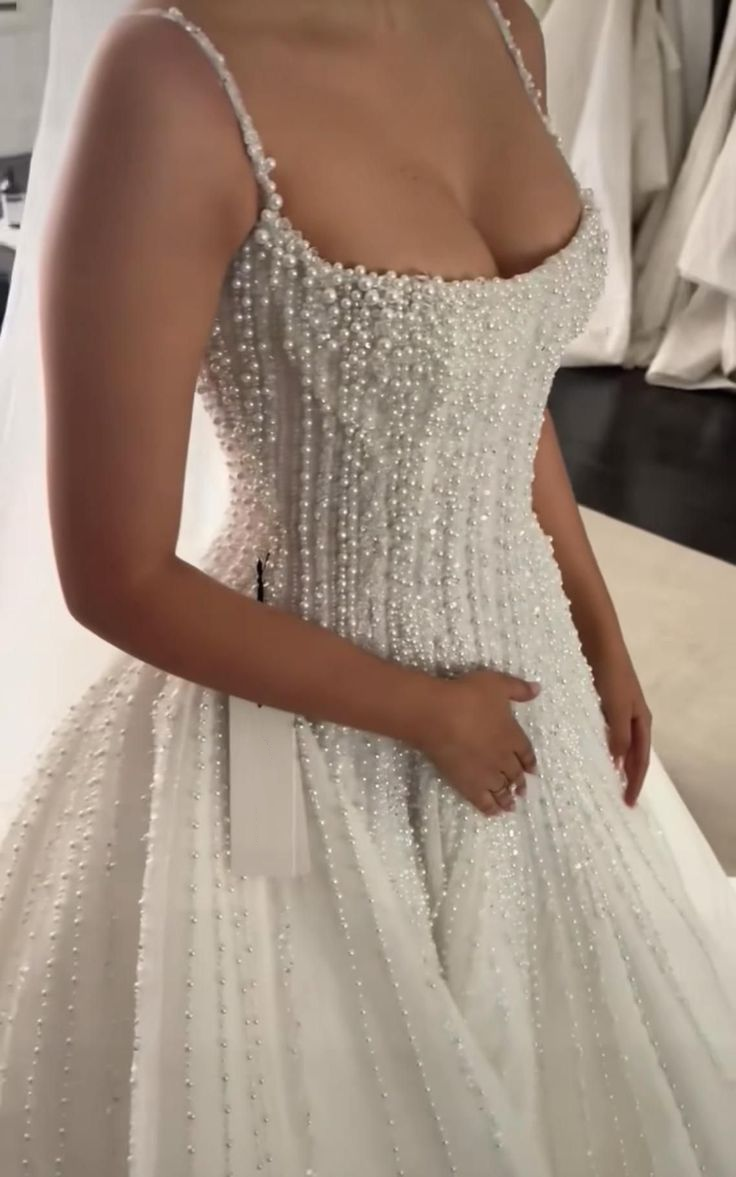 Hübsches Brautkleid Ballkleid Spaghettiträger Pailletten Weiß Brautkleider Brautkleider DP1597