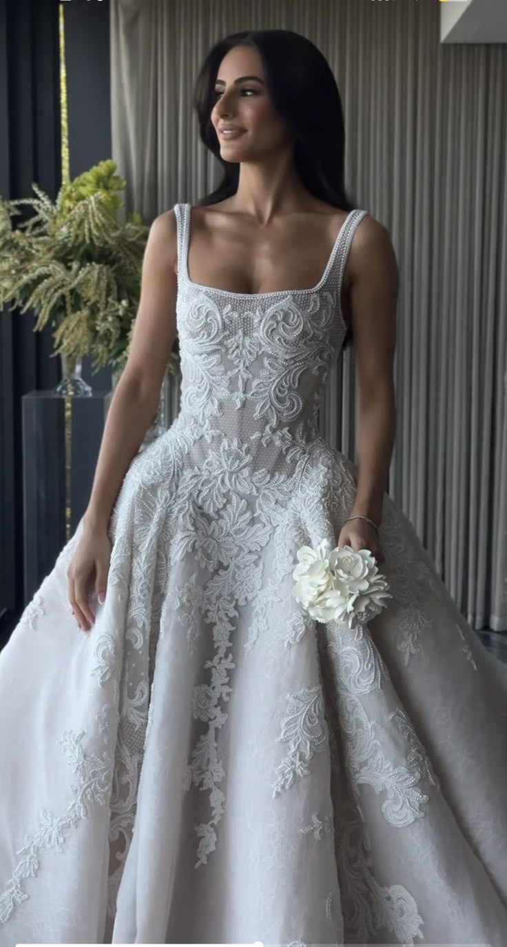 Hübsches Brautkleid Ballkleid Square Neck Lace Lange weiße Brautkleider Brautkleider WD042