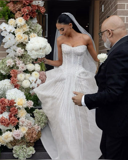 Elegant Bridal Gown Ball Gown Sweetheart White Sequin Wedding Dresses Minimalist Bridal Gowns DP1613