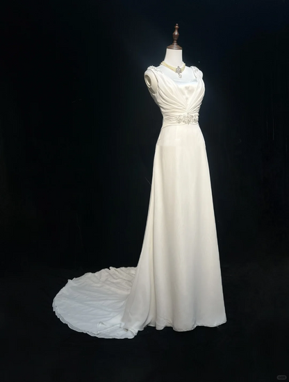 Classic Bridal Gown A line V Neck Chiffon Beads White Wedding Dresses Minimalist Bridal Gowns DP1687