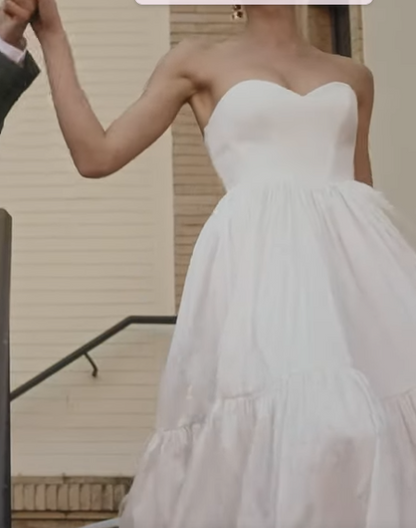 Simple Wedding Dress Ball Gown Strapless Satin White Long Wedding Dresses Bridal Gowns DP1829