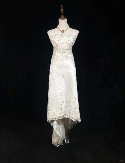 Hübsches Hochzeitskleid High Low Trägerlos Elfenbein Lange Brautkleider Brautkleider DP1836