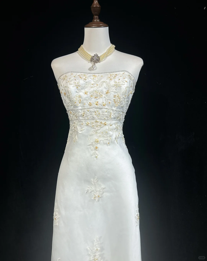Hübsches Hochzeitskleid High Low Trägerlos Elfenbein Lange Brautkleider Brautkleider DP1836