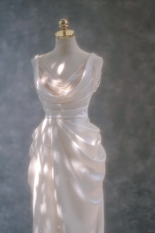 Robe de mariée vintage sirène col en V ivoire longueur au sol robes de mariée minimalistes DP1842