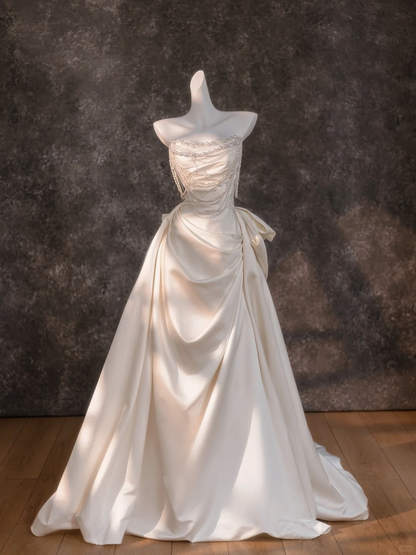 Hübsches Brautkleid Etuikleid Trägerlos Satin Elfenbein Lange Brautkleider Brautkleider DP1858