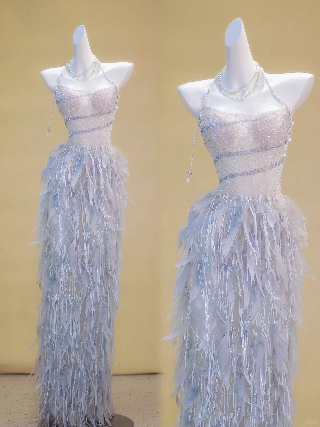 Wunderschönes trägerloses Meerjungfrau-Abschlussballkleid mit blauen Pailletten und langen Ärmeln, Partykleid, Abschlusskleider mit Federn, DP1963