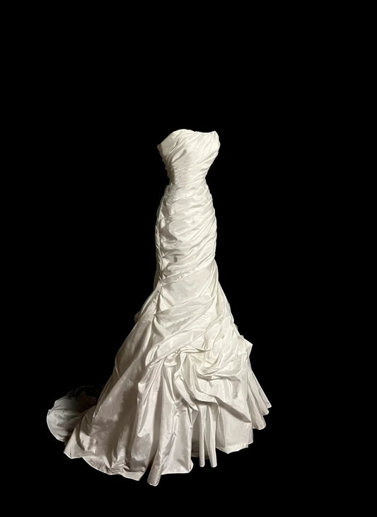 Retro Brautkleid Meerjungfrau Trägerlos Lang Satin Elfenbein Rüschen Brautkleider Brautkleider DP2026