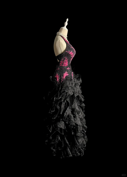 Vintage Ball Gown Halter Black Beaded Long Prom Dress Party Dress Graduation Dresses Evening Gowns DP2042