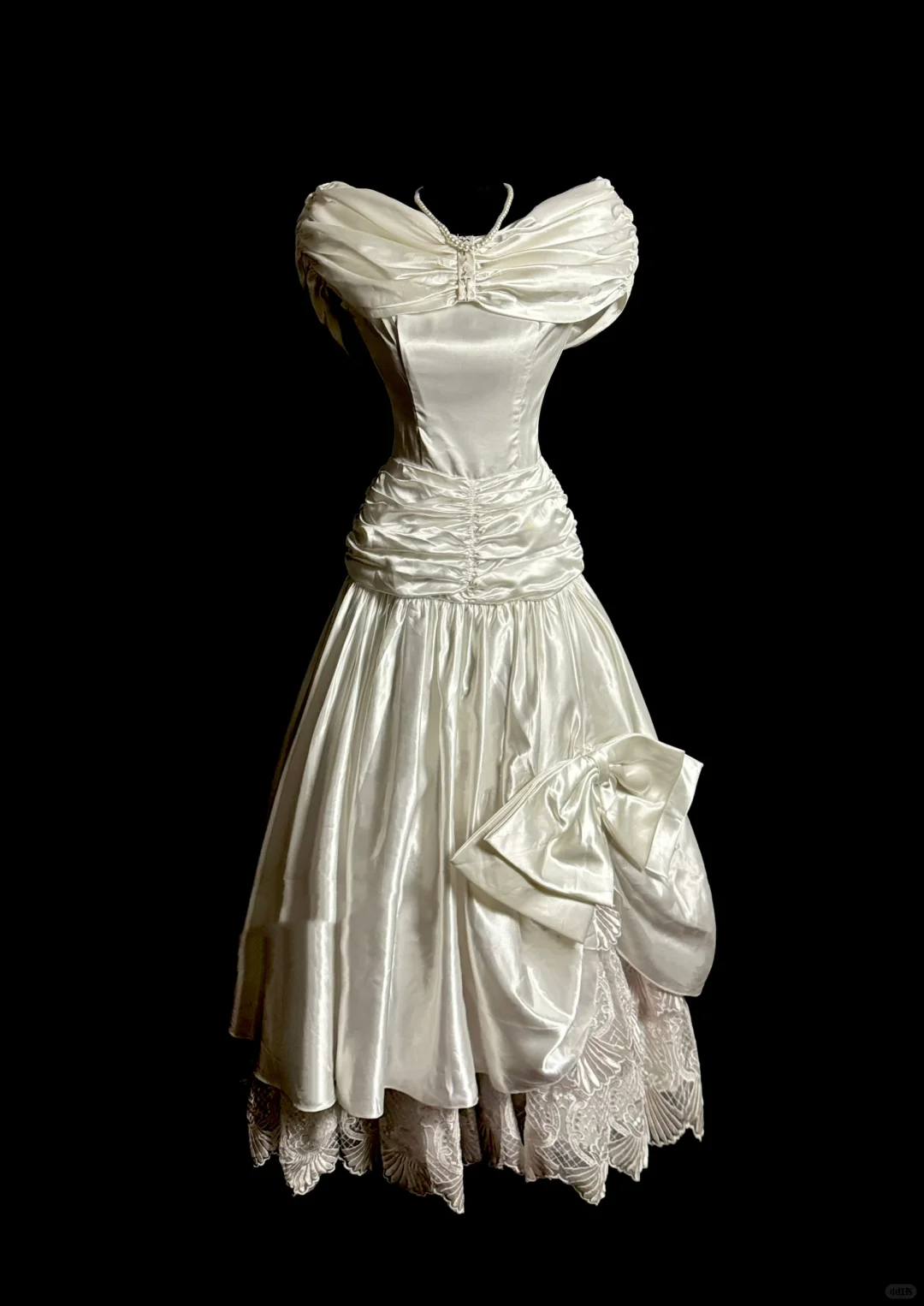 Robe de mariée vintage, robe de bal, épaules dénudées, ivoire, style rétro des années 1970, DP2062