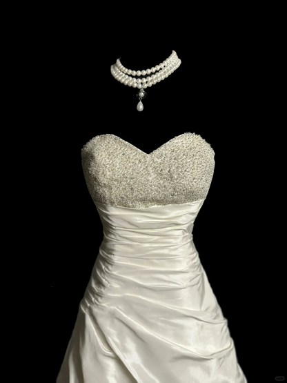 Robe de mariée vintage, robe de bal, décolleté en cœur, en taffetas ivoire, longue, style rétro des années 1970, DP2067