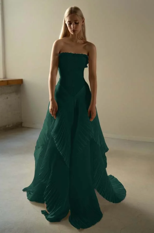Schickes beiges plissiertes trägerloses Abendkleid mit Kontrastnähten, langes Abendkleid DP241