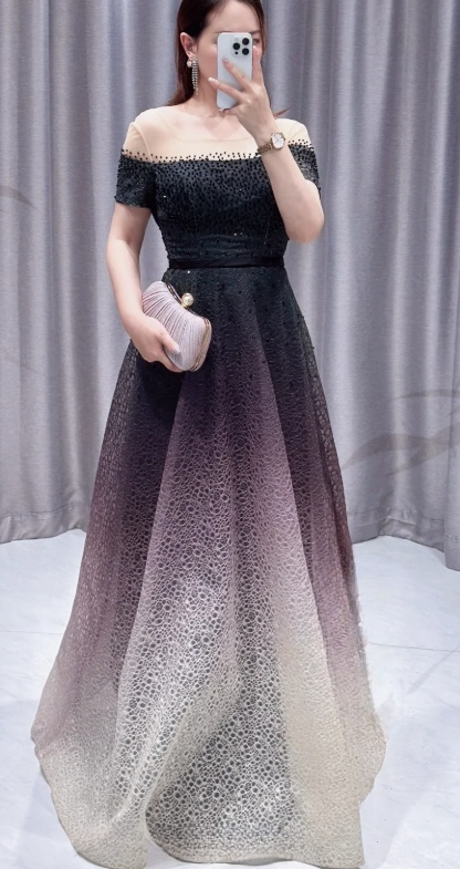 Elegant Black A-Line Off-the-shoulder Mother of the Bride Dress Tulle Long Evening Gown DP2872