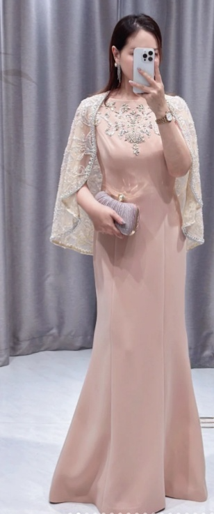 Elegant Pink Mermaid Jewel Mother of the Bride Dress Satin Long Evening Gown with Shawl DP2874