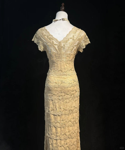 Glamour Gold Sheath V-neck Mother of the Bride Dress Lace Beaded Long Evening Gown DP2877