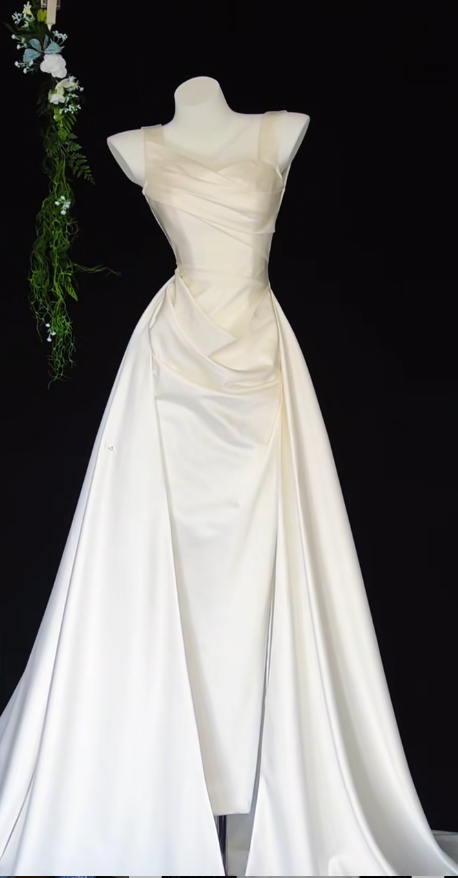 Süßes Ballkleid Spaghettiträger Silbergrau Mini Kurzes Formales Homecoming-Kleid Party Kurzes Ballkleid Hoco Kleider DH2684