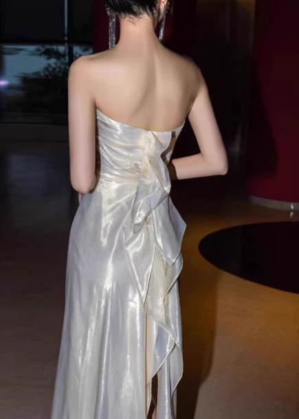 Süßes Ballkleid Spaghettiträger Silbergrau Mini Kurzes Formales Homecoming-Kleid Party Kurzes Ballkleid Hoco Kleider DH2684