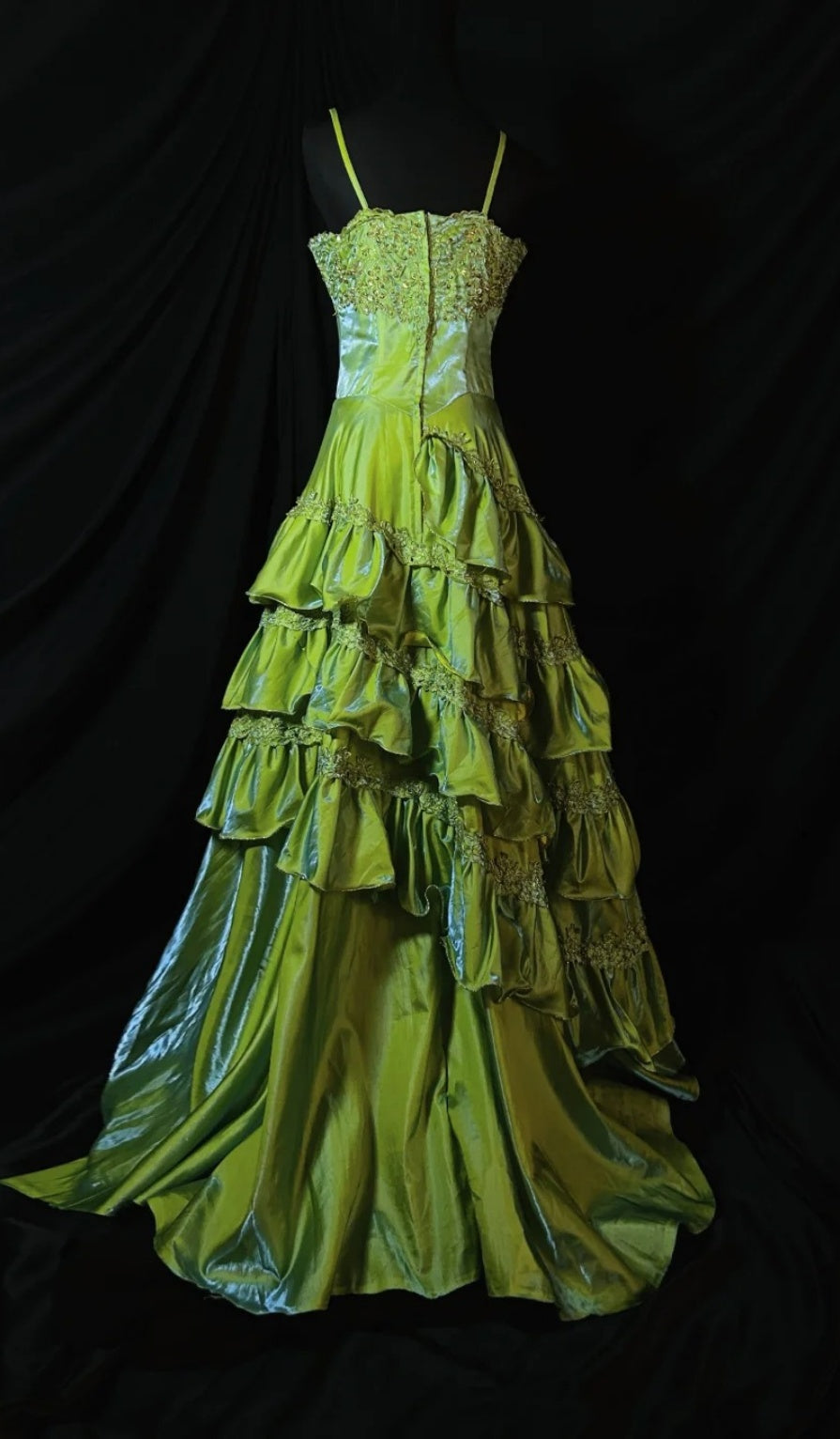 Süßes Ballkleid Spaghettiträger Silbergrau Mini Kurzes Formales Homecoming-Kleid Party Kurzes Ballkleid Hoco Kleider DH2684