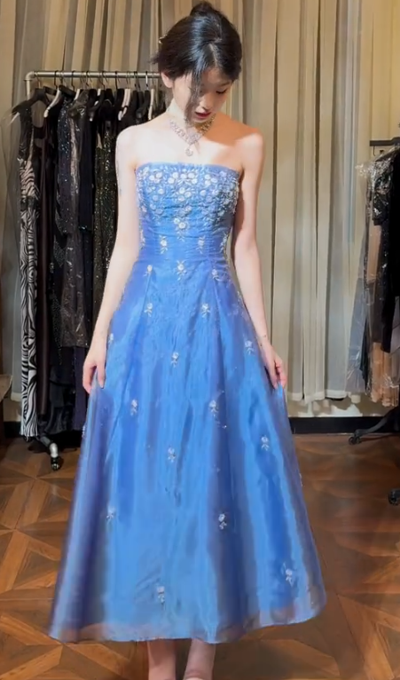 Süßes Ballkleid Spaghettiträger Silbergrau Mini Kurzes Formales Homecoming-Kleid Party Kurzes Ballkleid Hoco Kleider DH2684