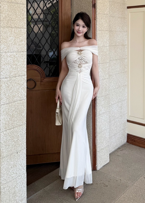 Süßes Ballkleid Spaghettiträger Silbergrau Mini Kurzes Formales Homecoming-Kleid Party Kurzes Ballkleid Hoco Kleider DH2684