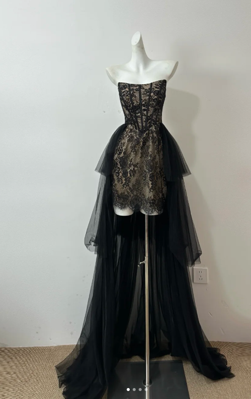 Süßes Ballkleid Spaghettiträger Silbergrau Mini Kurzes Formales Homecoming-Kleid Party Kurzes Ballkleid Hoco Kleider DH2684