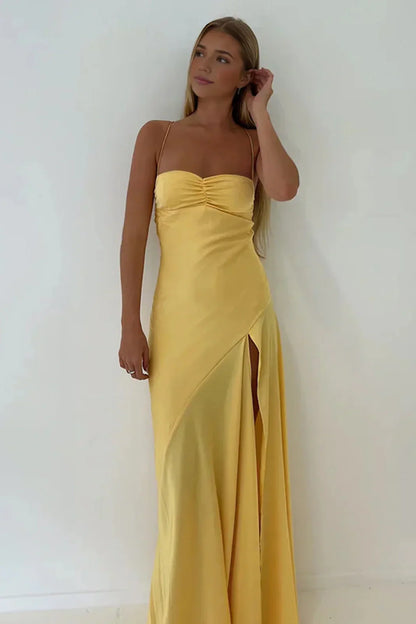 Robe de bal fourreau simple à bretelles spaghetti, robe de soirée longue rose avec fente sur le devant DP311