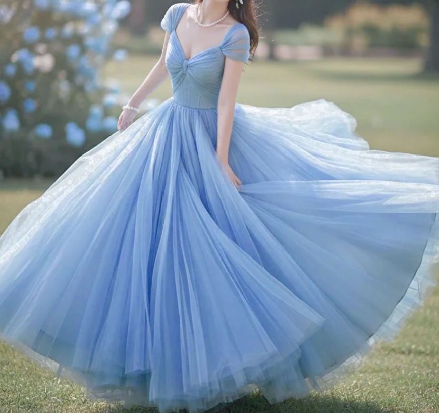 Süßes Ballkleid Spaghettiträger Silbergrau Mini Kurzes Formales Homecoming-Kleid Party Kurzes Ballkleid Hoco Kleider DH2684
