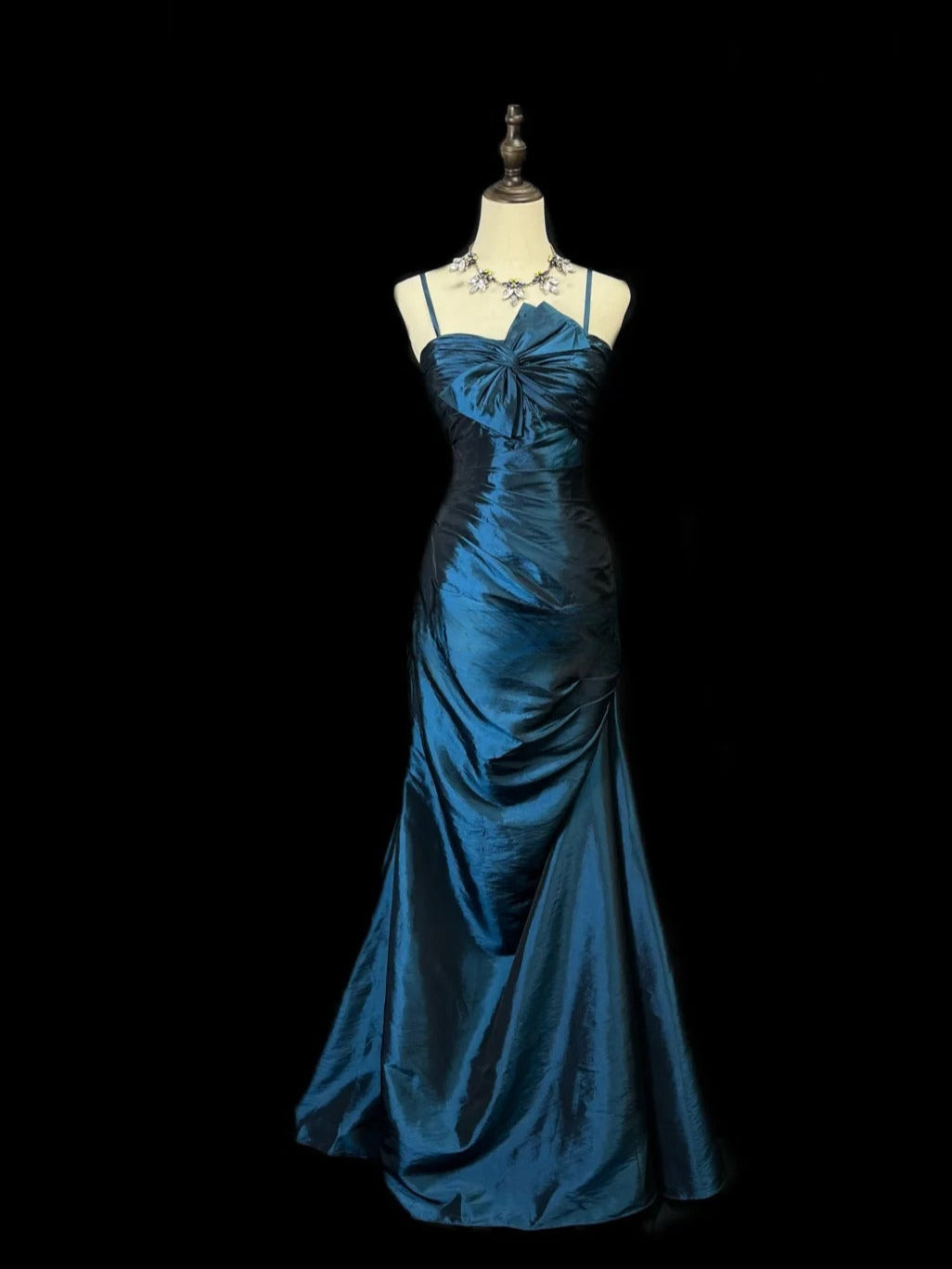 Süßes Ballkleid Spaghettiträger Silbergrau Mini Kurzes Formales Homecoming-Kleid Party Kurzes Ballkleid Hoco Kleider DH2684