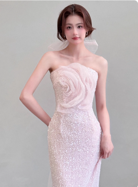Süßes Ballkleid Spaghettiträger Silbergrau Mini Kurzes Formales Homecoming-Kleid Party Kurzes Ballkleid Hoco Kleider DH2684