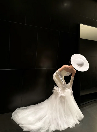 Elegant Strapless Mermaid Wedding Dresses Sleeveless Tulle White Bridal Gowns DP3347