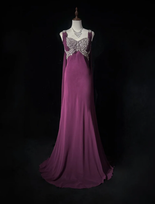 Vintage Strap Sheath Long Prom Dresses Elegant Rhinestone Chiffon Grape Evening Dresses DP3695